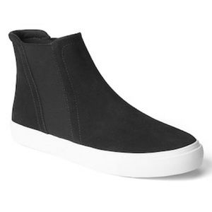 GAP Chelsea Boot Sneakers